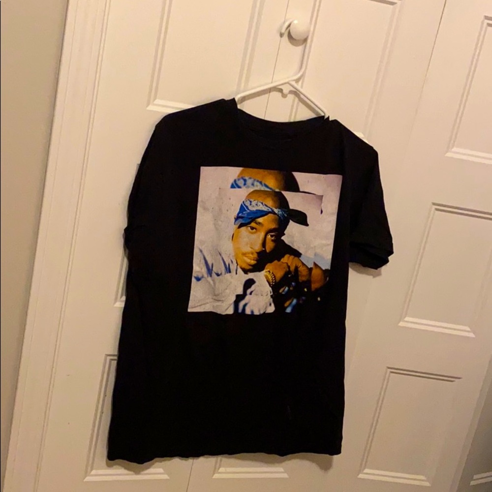 Pacsun Tupac shirt